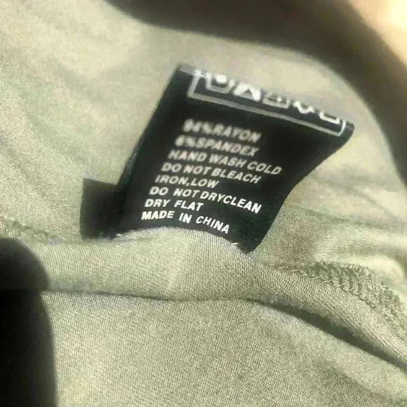 POL SLEEVELESS OLIVE GREEN SUMMER RACER BACK STRIPE TANK TOP SIZE MED💚 - Picture 8 of 12